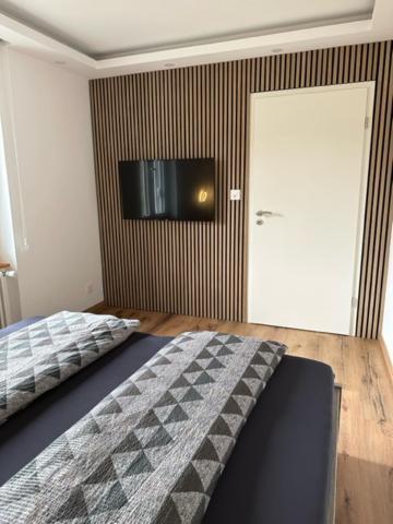 Studio Cosy Au Centre De Couvet Екстер'єр фото