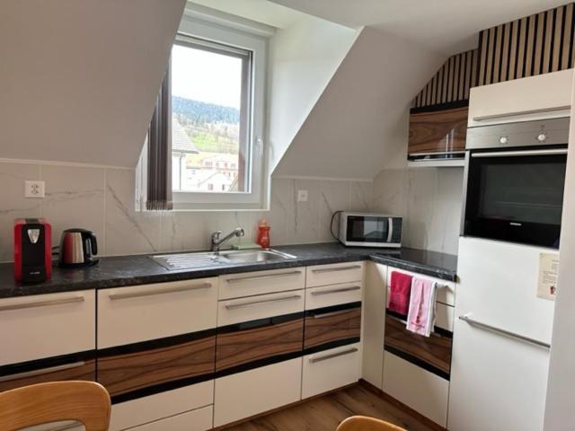 Studio Cosy Au Centre De Couvet Екстер'єр фото