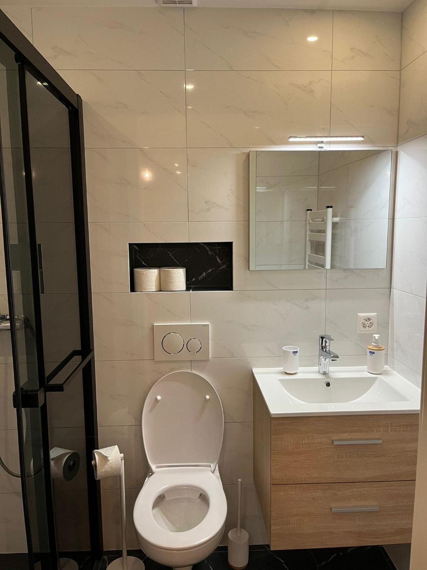 Studio Cosy Au Centre De Couvet Екстер'єр фото