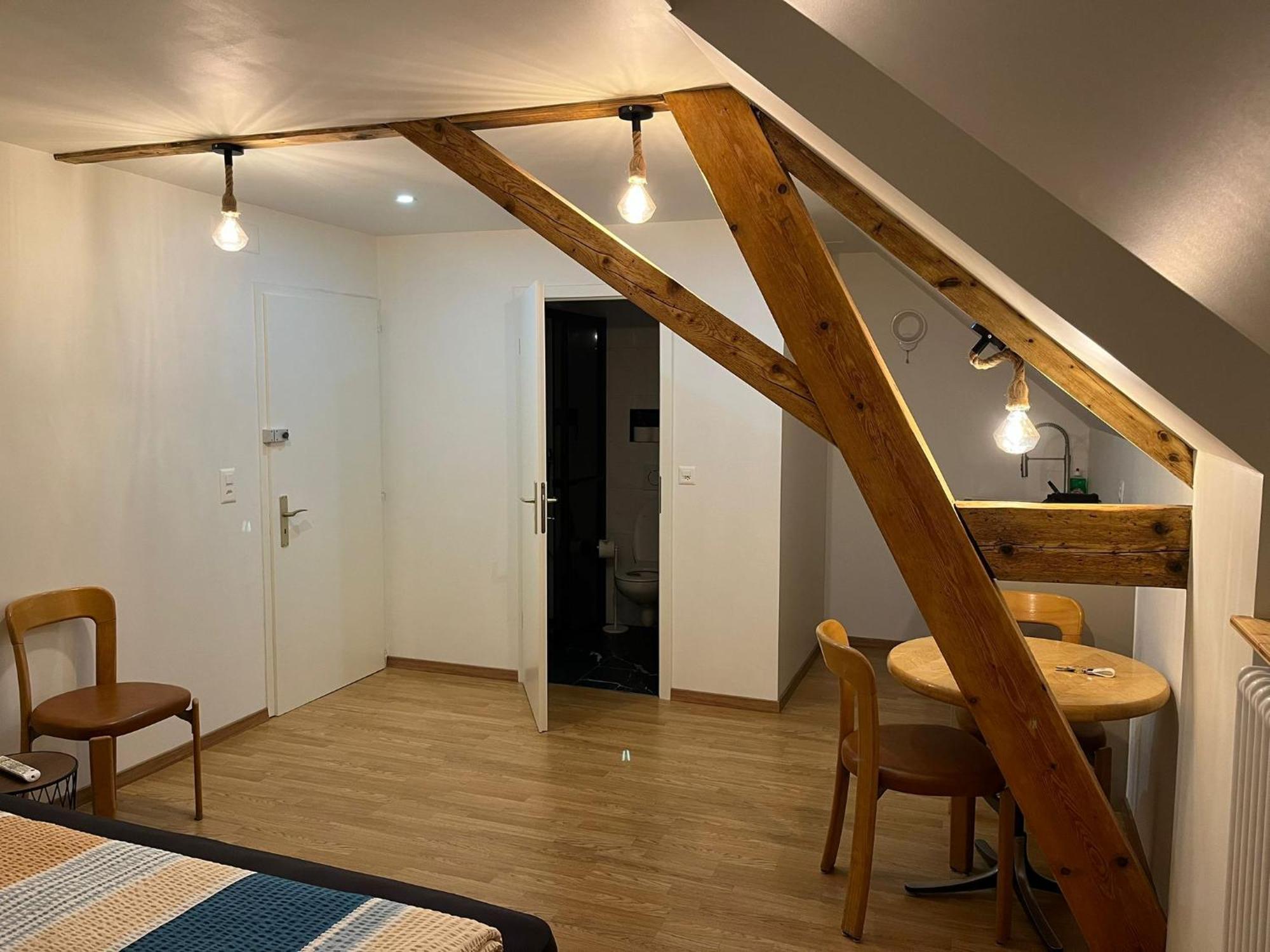 Studio Cosy Au Centre De Couvet Екстер'єр фото
